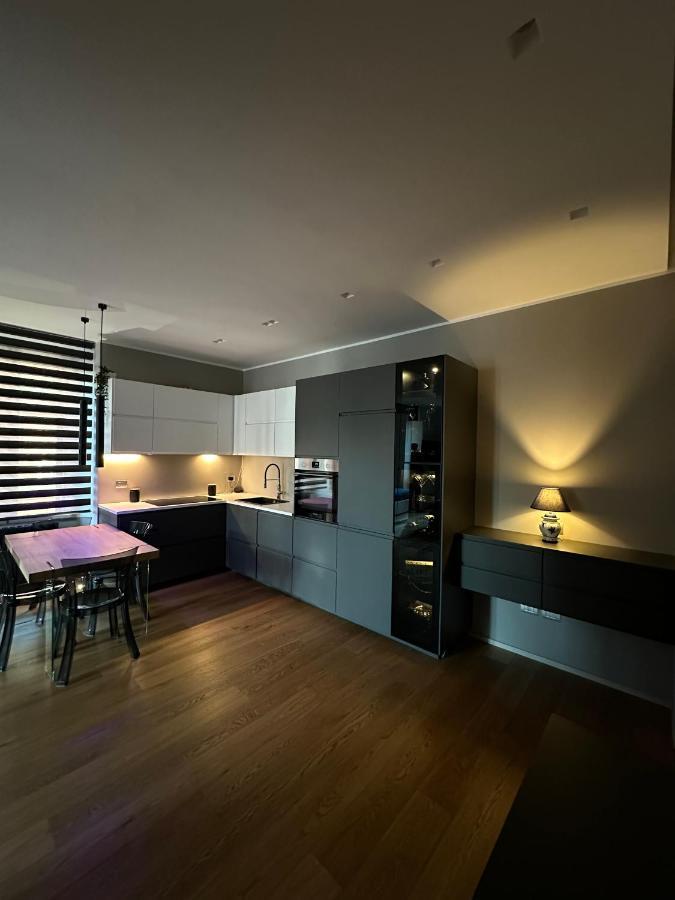 Lr Deluxe Apartments - Fondazione Prada - Metro M3 Mediolan Zewnętrze zdjęcie